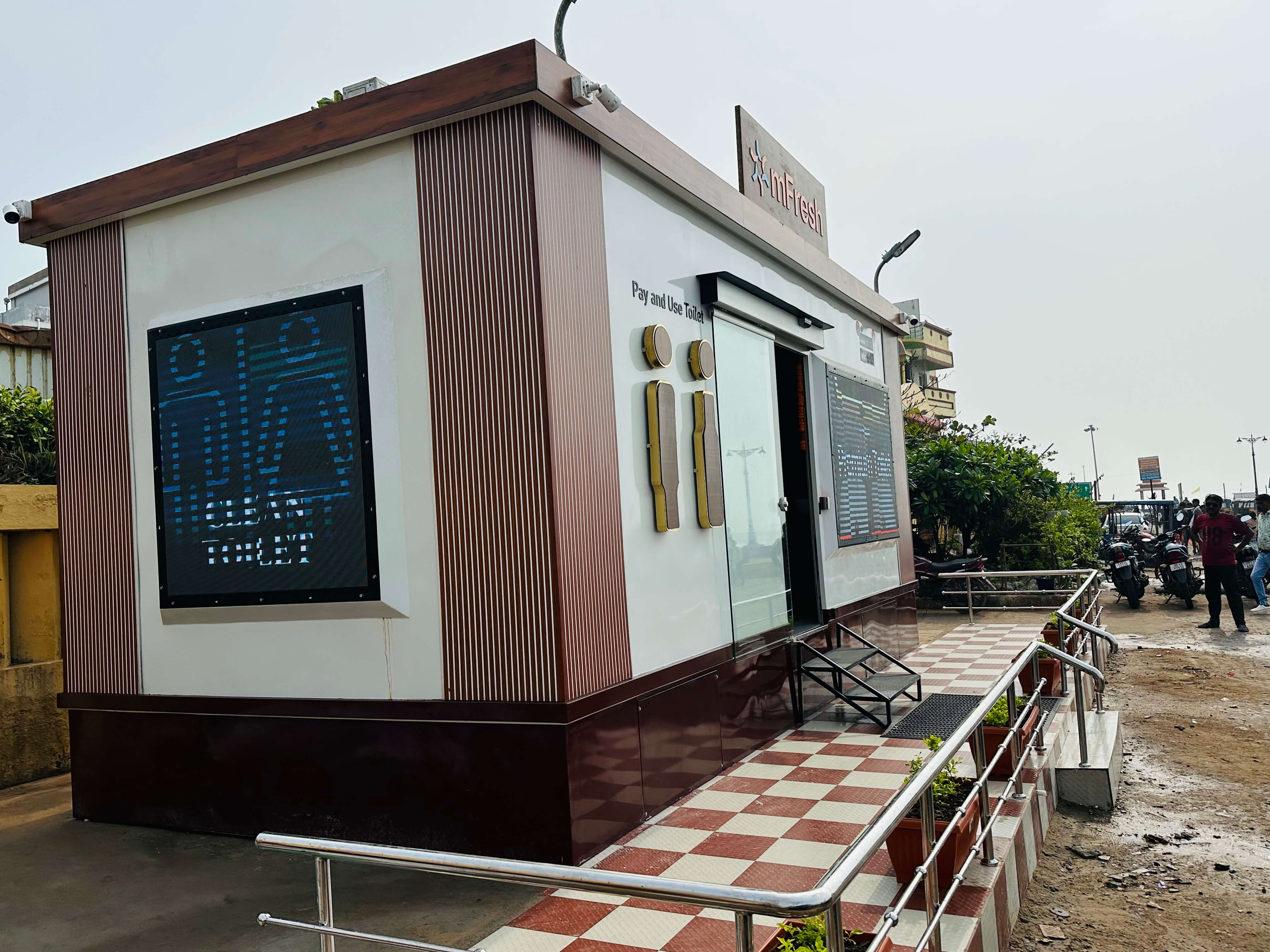 Ad Board